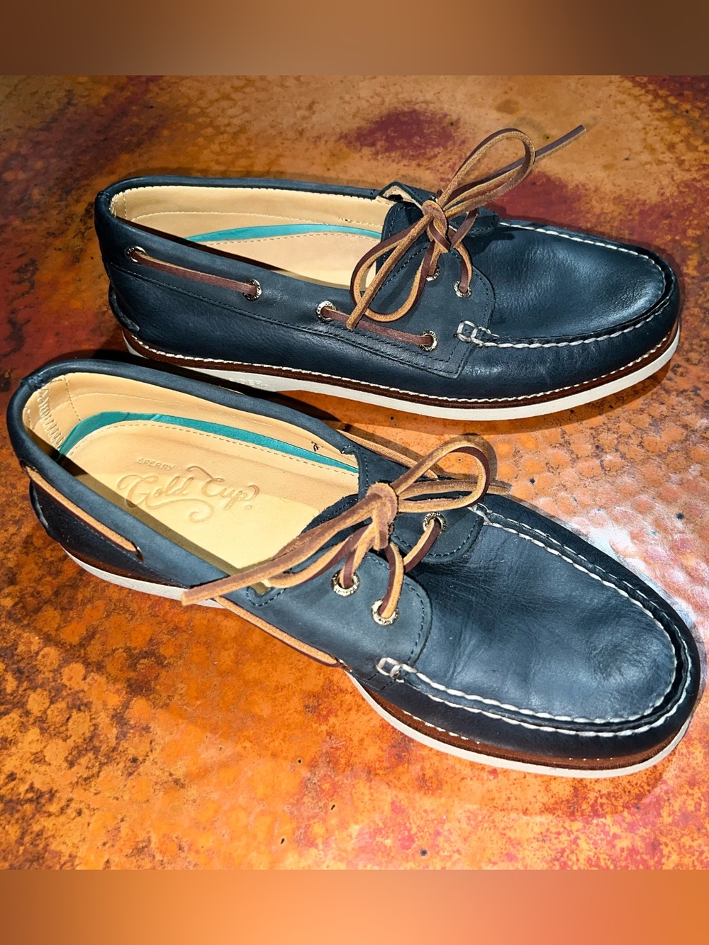 Lightly Worn Men's Sperry Gold Authentic Original Boat Shoe in Navy Size 10
